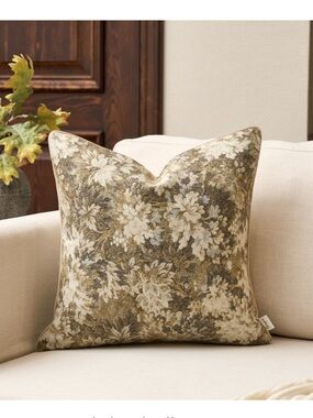 Farmhouse Neutral Floral Chenille Pillow Cover SQUARE 20x20” (1-count) BEIGE